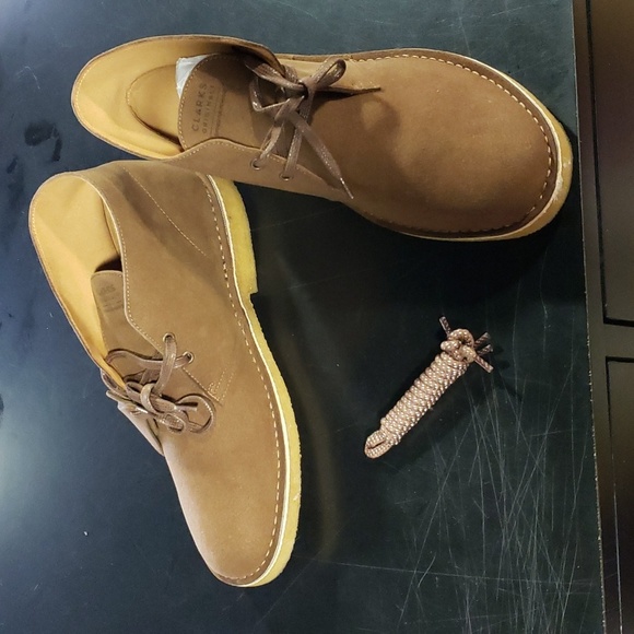 Clarks mens Desert boot size 11.5 US - Picture 2 of 7